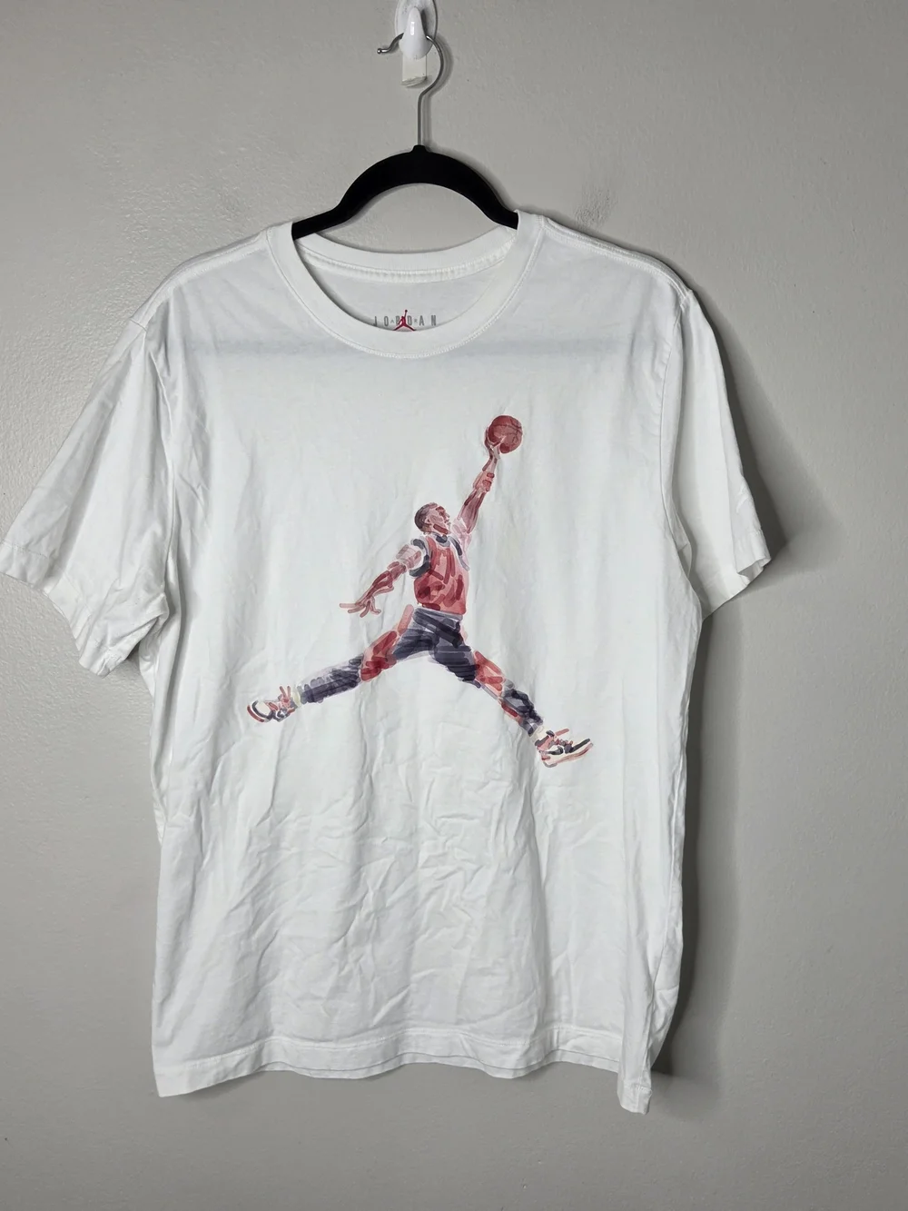 Jordan White Men's Graphic Basketball Jump T-Shirt